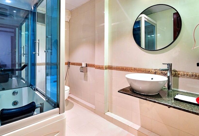 هتل Hanz Memories Premiere