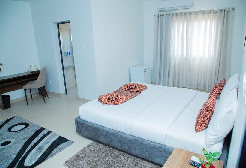 هتل Hôtel Résidence Khadija