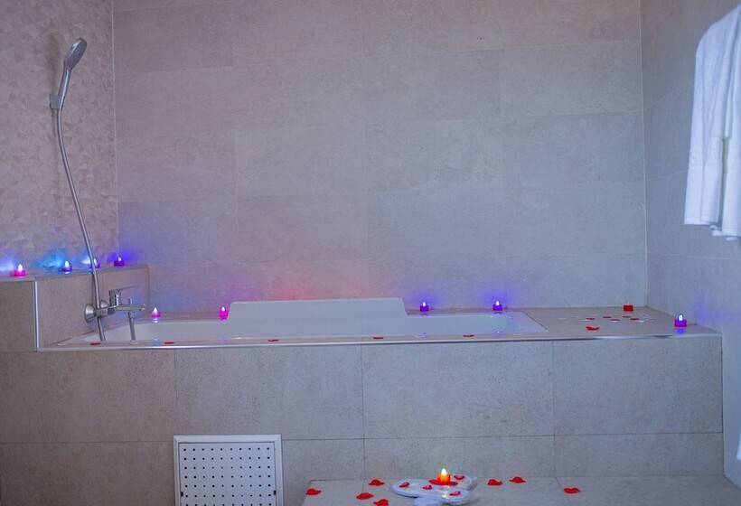 هتل Hôtel Résidence Khadija