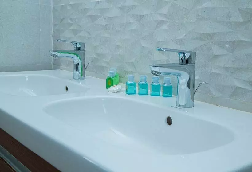 هتل Hôtel Résidence Khadija