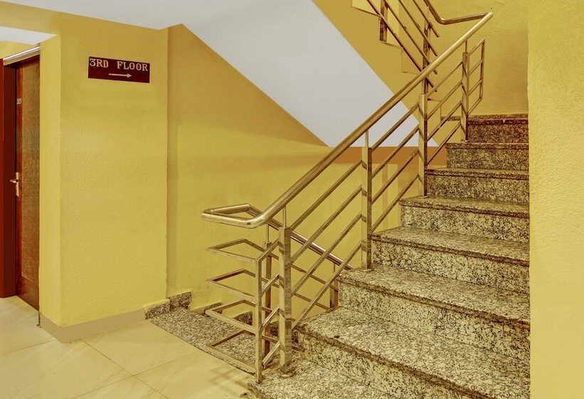 בית מלון כפרי Treebo Trend Howard International