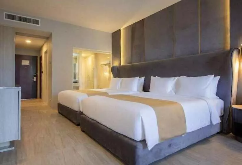 ホテル Jupiter Trevi Resort And Spa