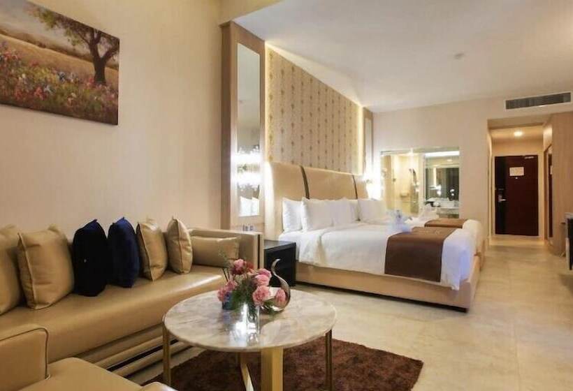 Hotel Jupiter Trevi Resort And Spa