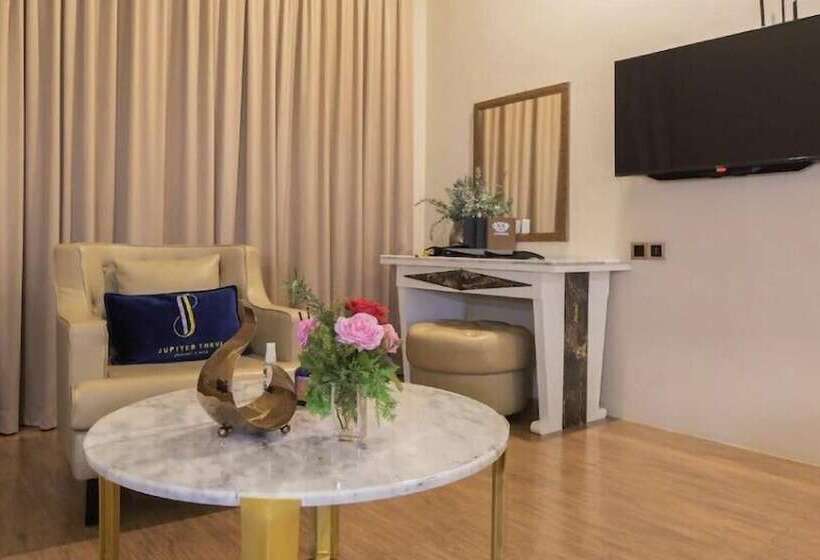 Hotel Jupiter Trevi Resort And Spa