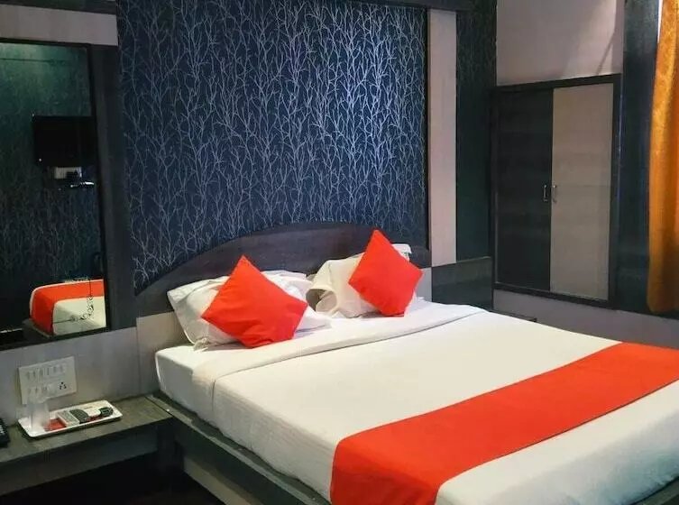 Hotelli Kiara Eshosans Palace