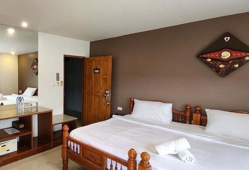 Отель Patong Dynasty Royal