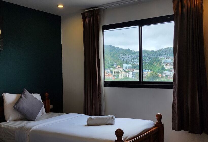 Отель Patong Dynasty Royal