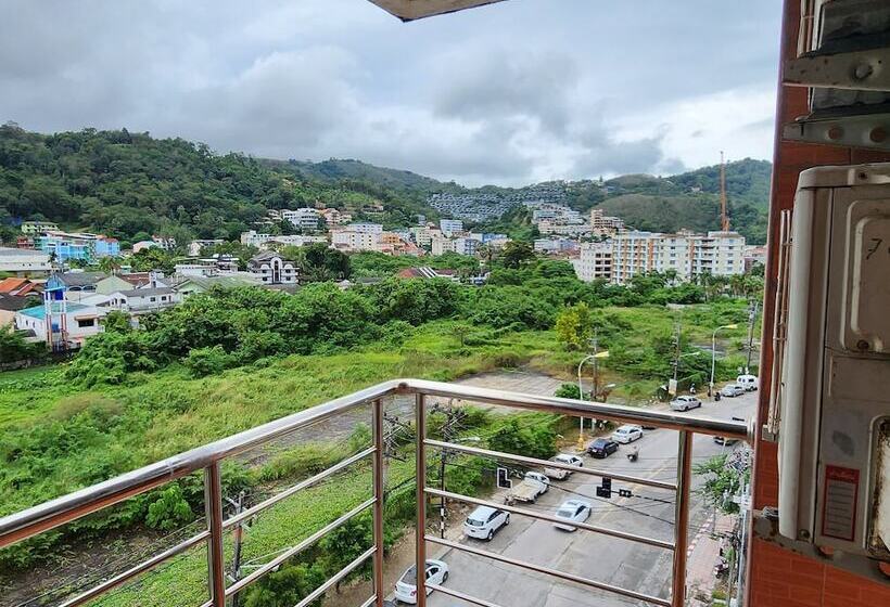 Отель Patong Dynasty Royal