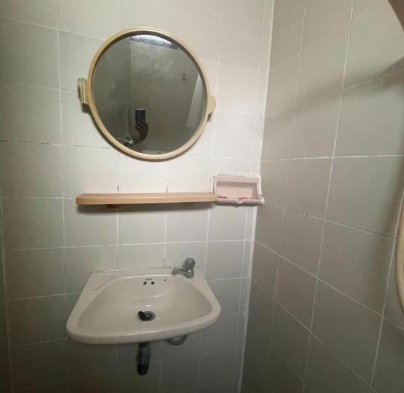 בית מלון כפרי Residence Inn Pattaya