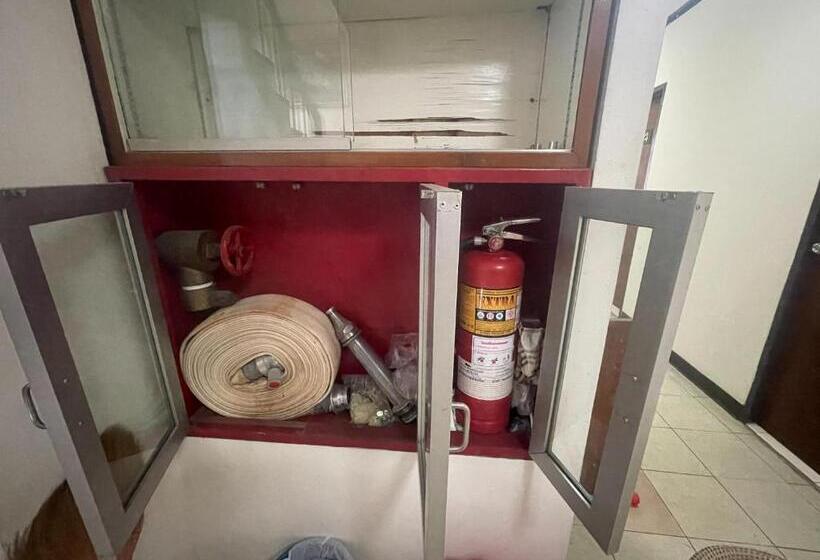 בית מלון כפרי Residence Inn Pattaya