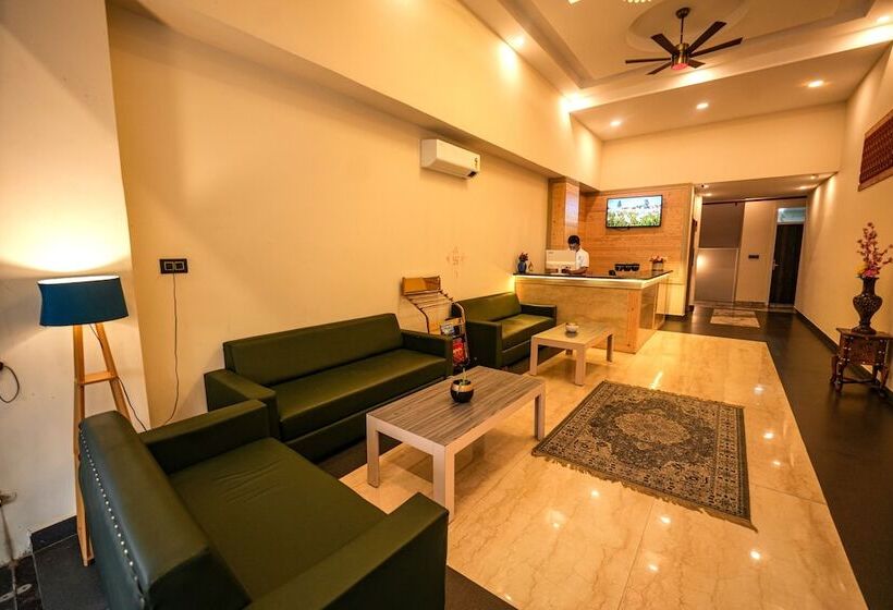 בית מלון כפרי Square One By D'polo Dharamshala