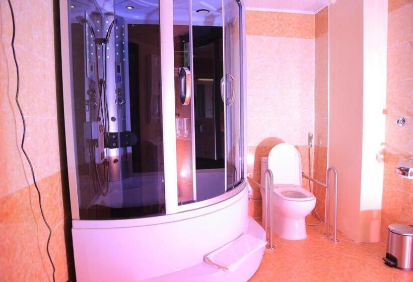 هتل Sunland International