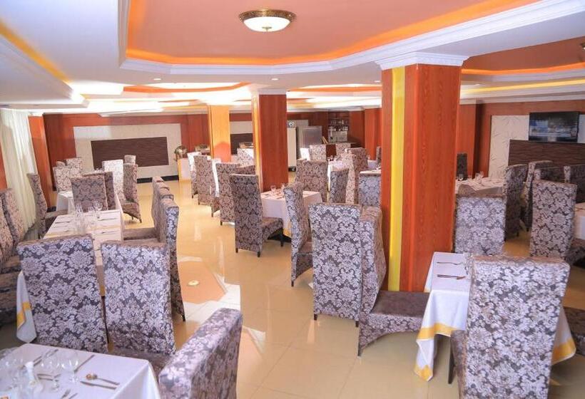 هتل Sunland International