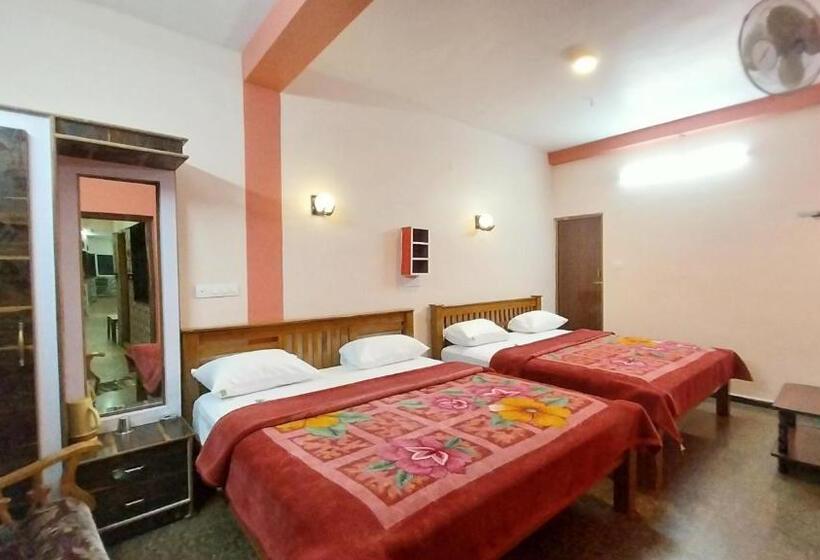 ホテル Sv Residency