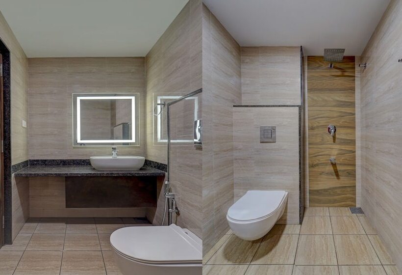 Отель Treebo Vetri Supreme Residency