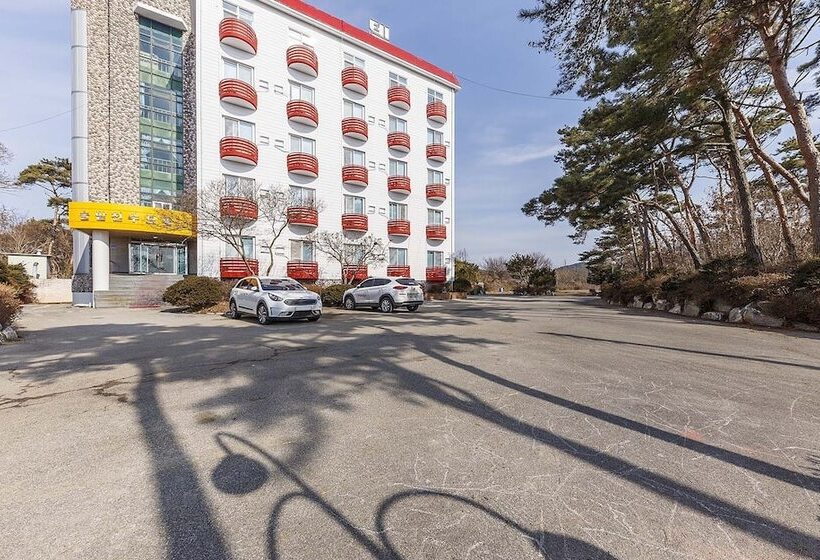 מוטל Hongseong Solbatcheonsu