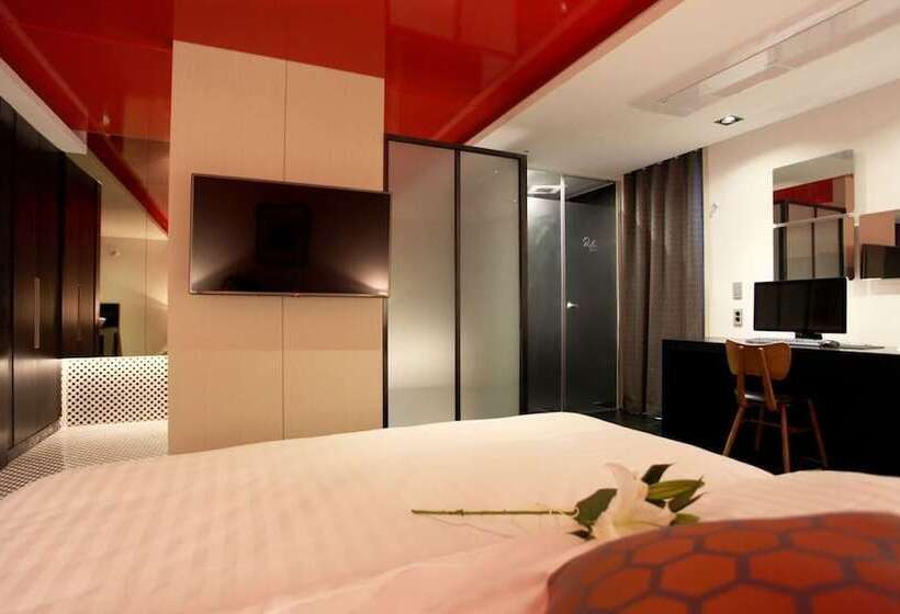 汽车旅馆  Incheon Ali Suite