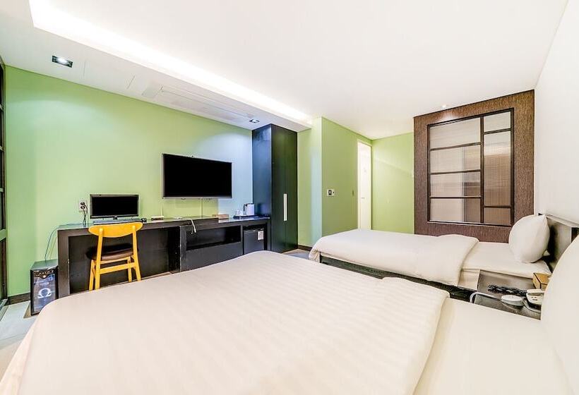 汽车旅馆  Incheon Ali Suite