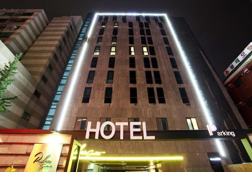 汽车旅馆  Incheon Ali Suite