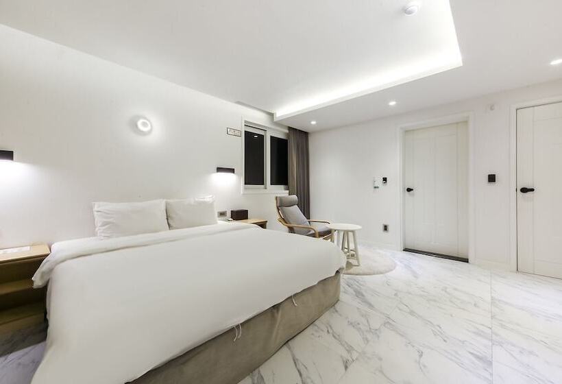 مُتل Ulsan Seongnamdong Hue