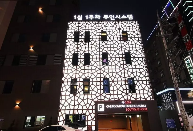 مُتل Yeosu Kboutique