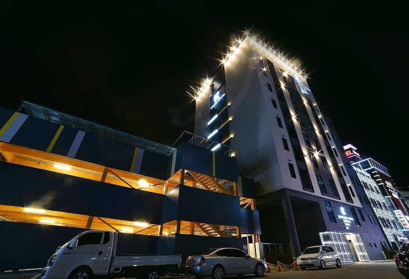 Мотель Yeosu Kboutique