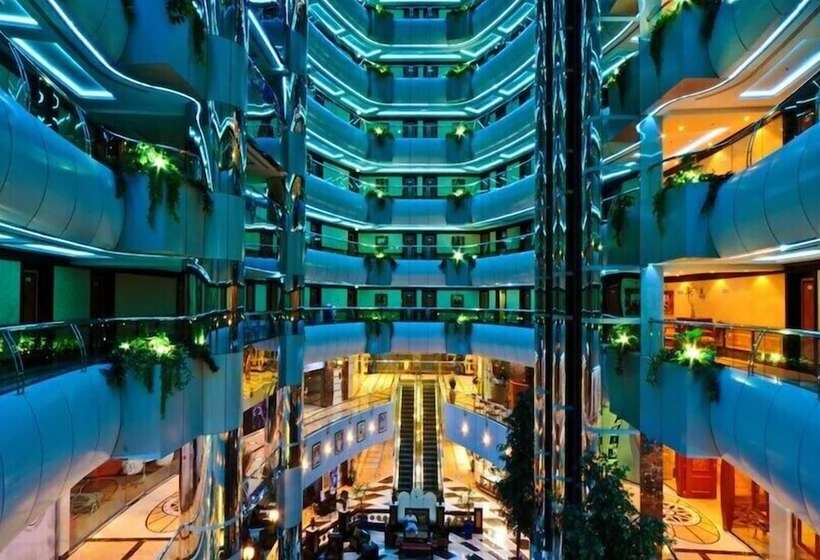 Royal Concorde Hotel &suite