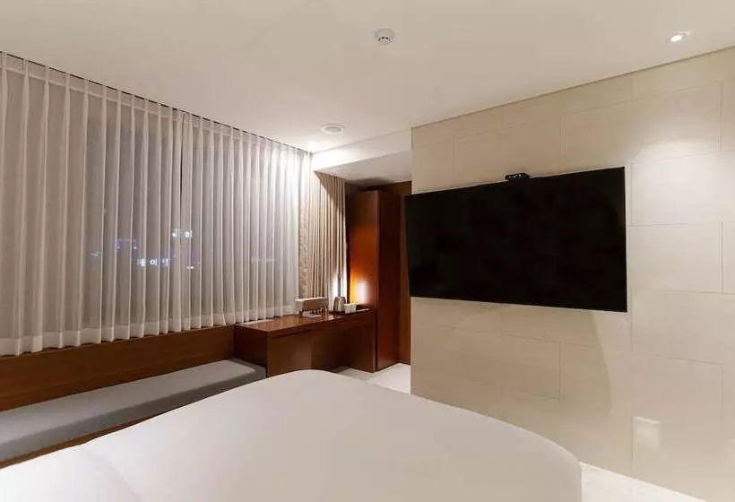 Topcloud Hotel Iksan