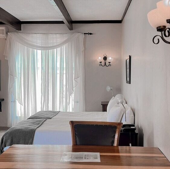 Casa Blanca Boutique Hotel Pension