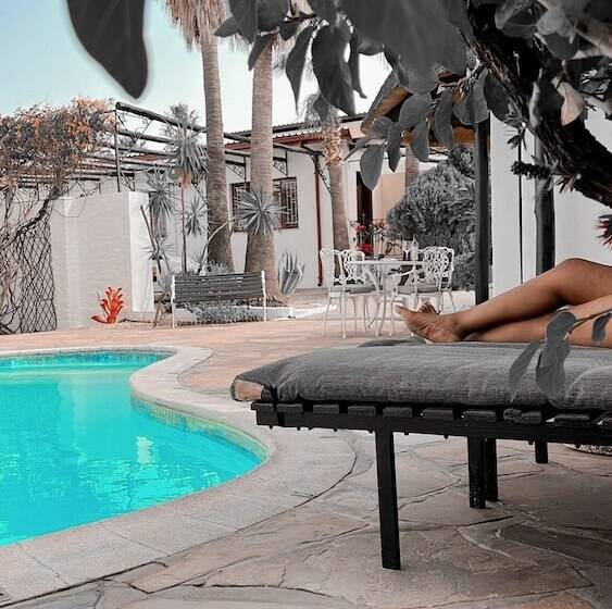 Casa Blanca Boutique Hotel Pension