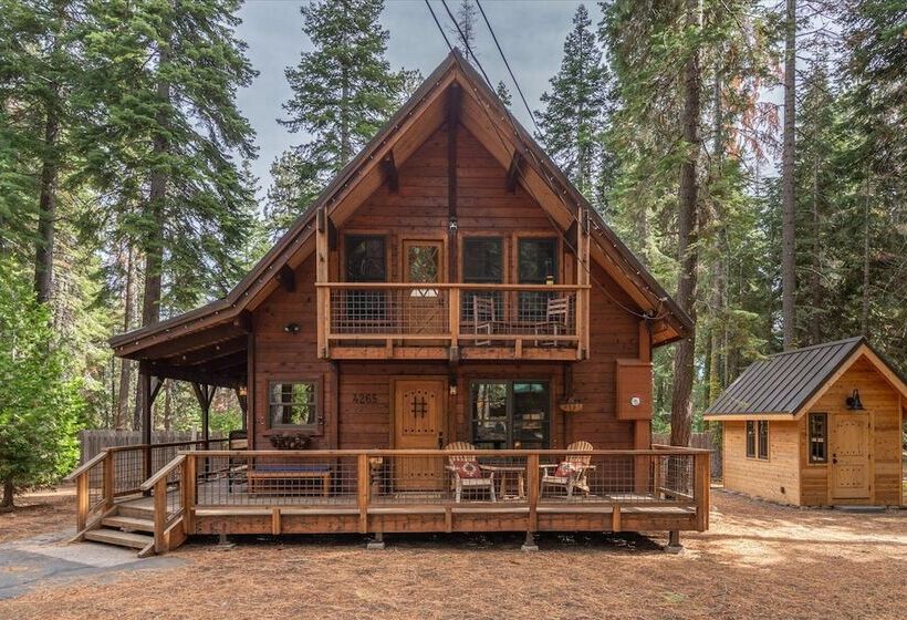 Cozy Pet Friendly Cabin In Lake Tahoe By Sierra Getaways