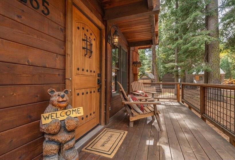 Cozy Pet Friendly Cabin In Lake Tahoe By Sierra Getaways