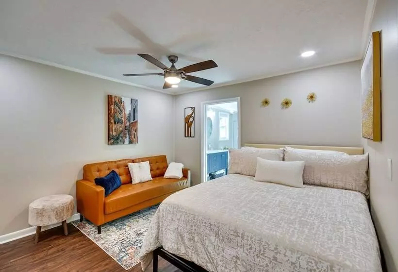 Family Friendly Tuskegee Home: 3 Mi To University!