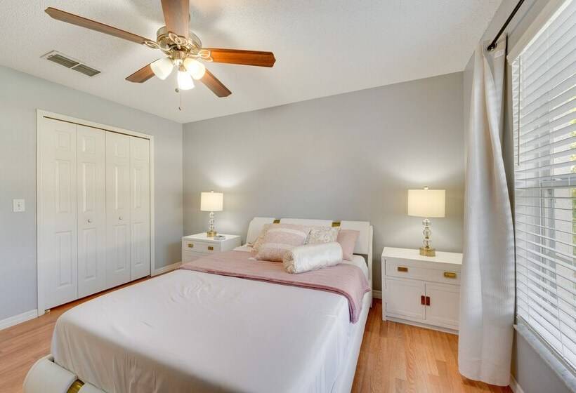 Gorgeous Kissimmee Oasis W/ Community Pool!