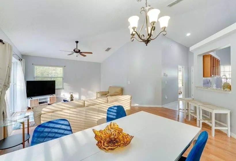 Gorgeous Kissimmee Oasis W/ Community Pool!