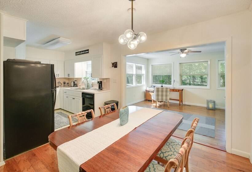 Hot Springs Village Haven W/ Community Amenities!