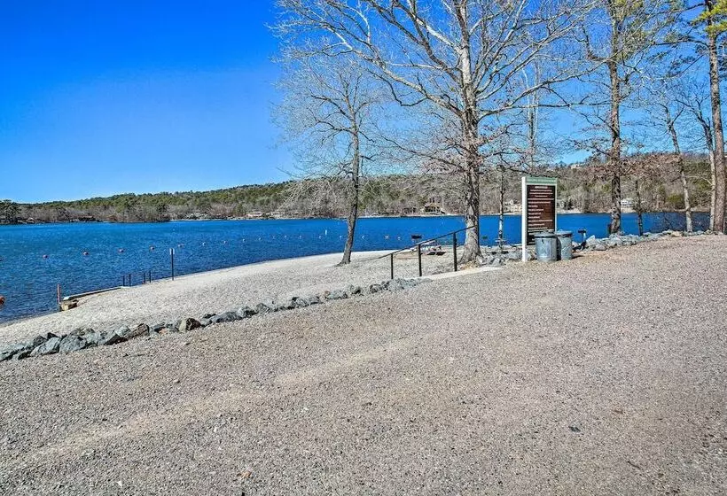 Hot Springs Village Haven W/ Community Amenities!