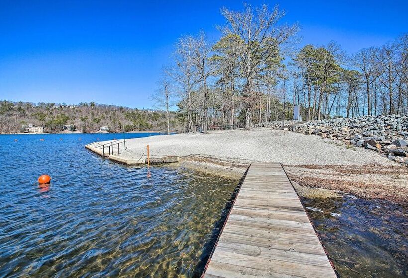 Hot Springs Village Haven W/ Community Amenities!