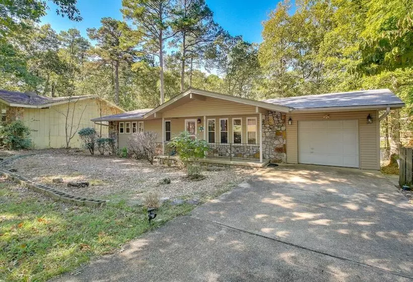 Hot Springs Village Haven W/ Community Amenities!