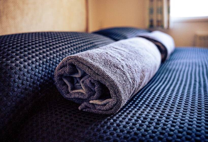 酒店 8 Berth Caravan To Hire At Lyons Robin Hood In Rhyl Ref 66089tp