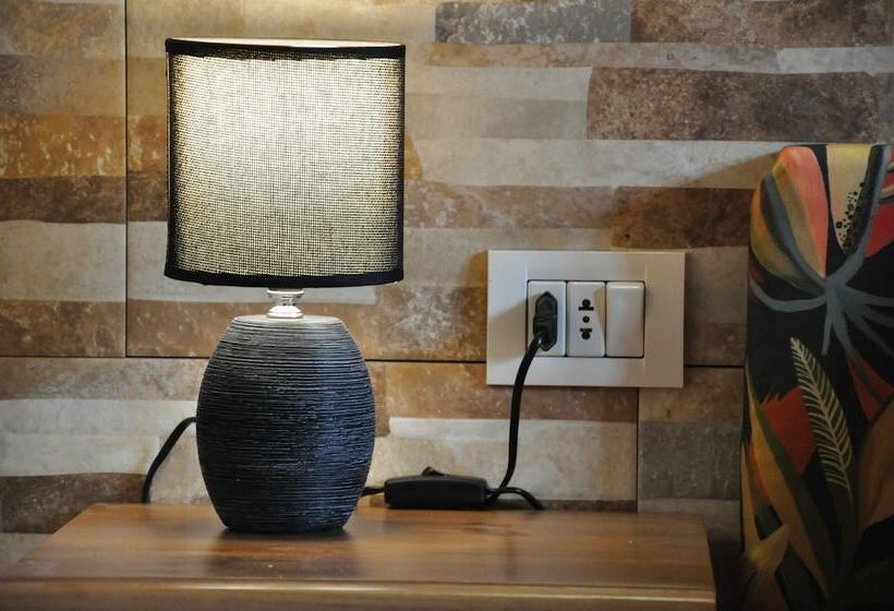 هتل روستایی Agriturismo Oasis Hill