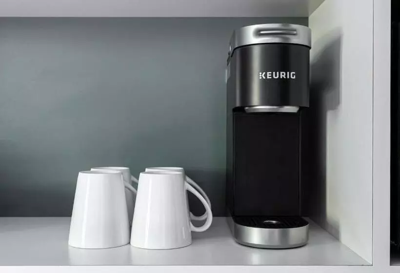 Kasa Sunset Los Angeles