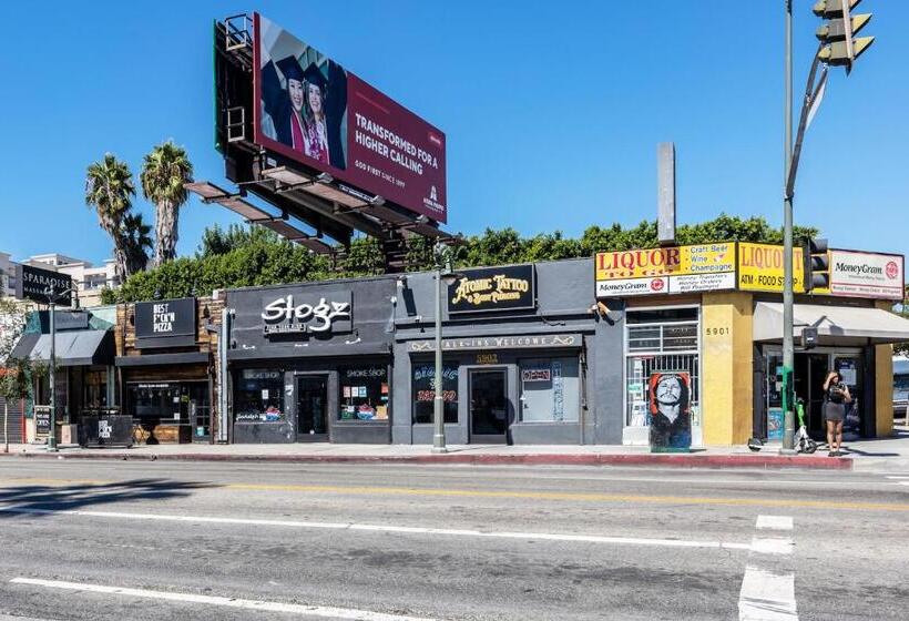 Kasa Sunset Los Angeles