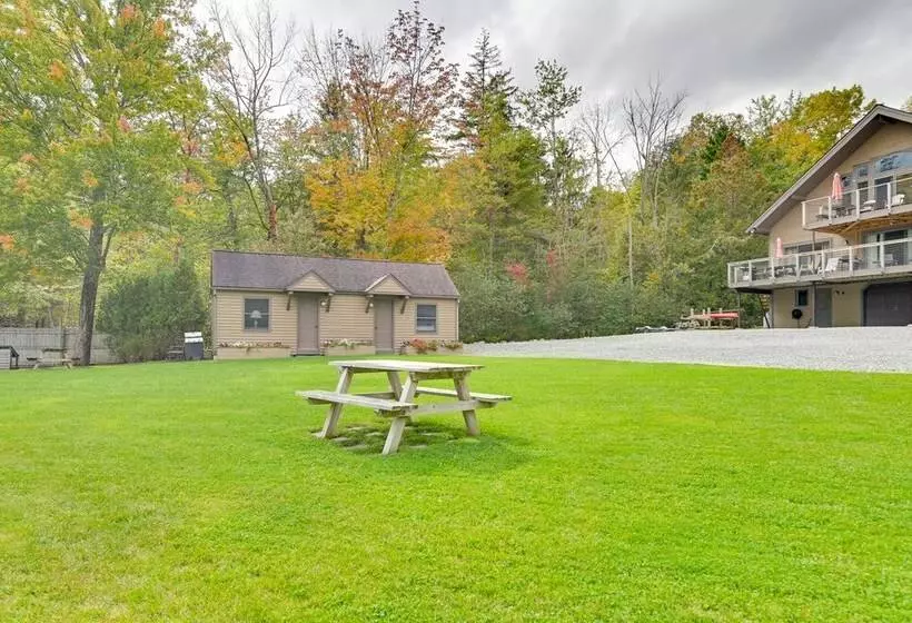 Lake George Waterfront Cabin W/ On Site Marina!