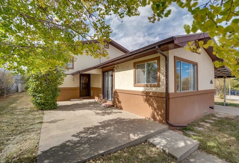 Laramie Vacation Rental: 3 Mi To Downtown!