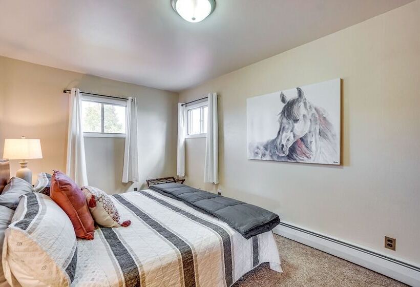 Laramie Vacation Rental: 3 Mi To Downtown!