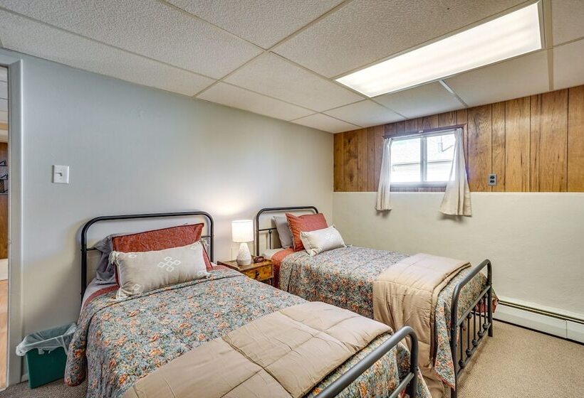 Laramie Vacation Rental: 3 Mi To Downtown!