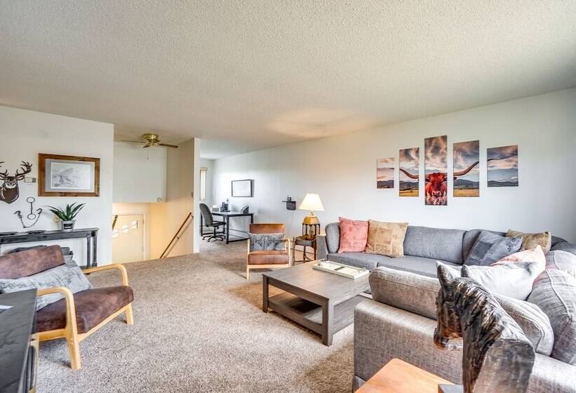 Laramie Vacation Rental: 3 Mi To Downtown!