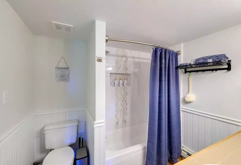 Conifer Haven: Hot Tub & Staunton State Park View