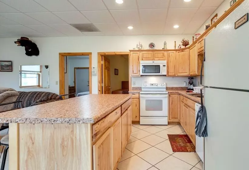 Monico Lakefront Home W/ Boat Dock & Fire Pit!